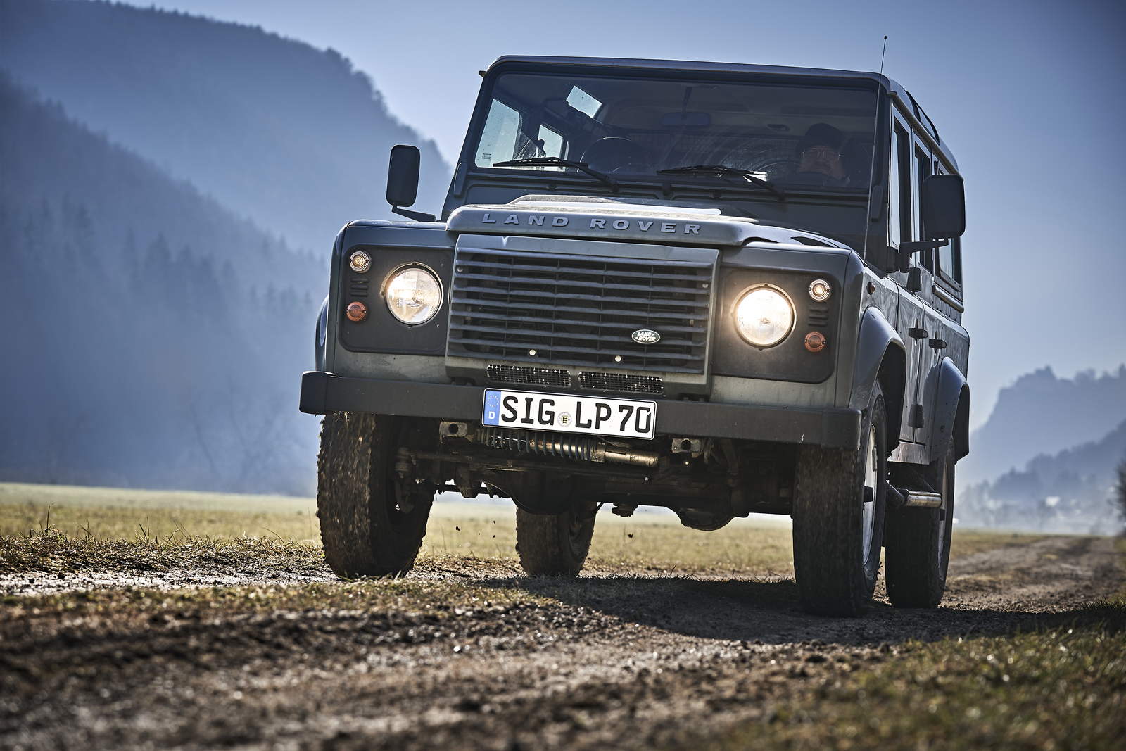 Land Rover Defender